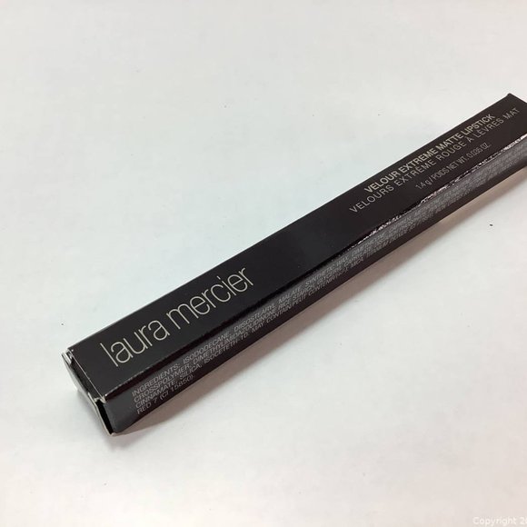 Laura Mercier Velour Extreme Matte Lipstick - Picture 4 of 6